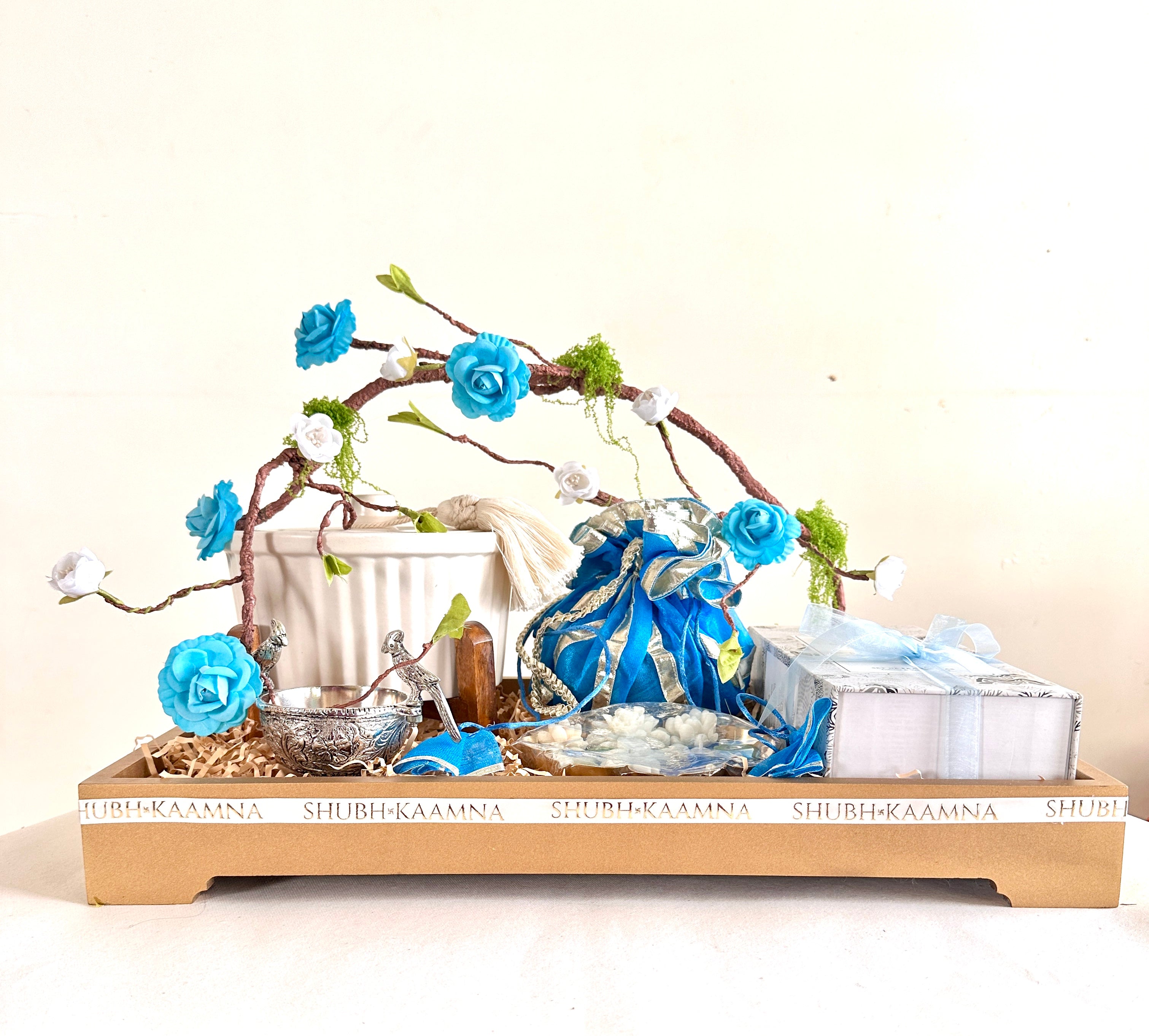 Unique wedding return gift